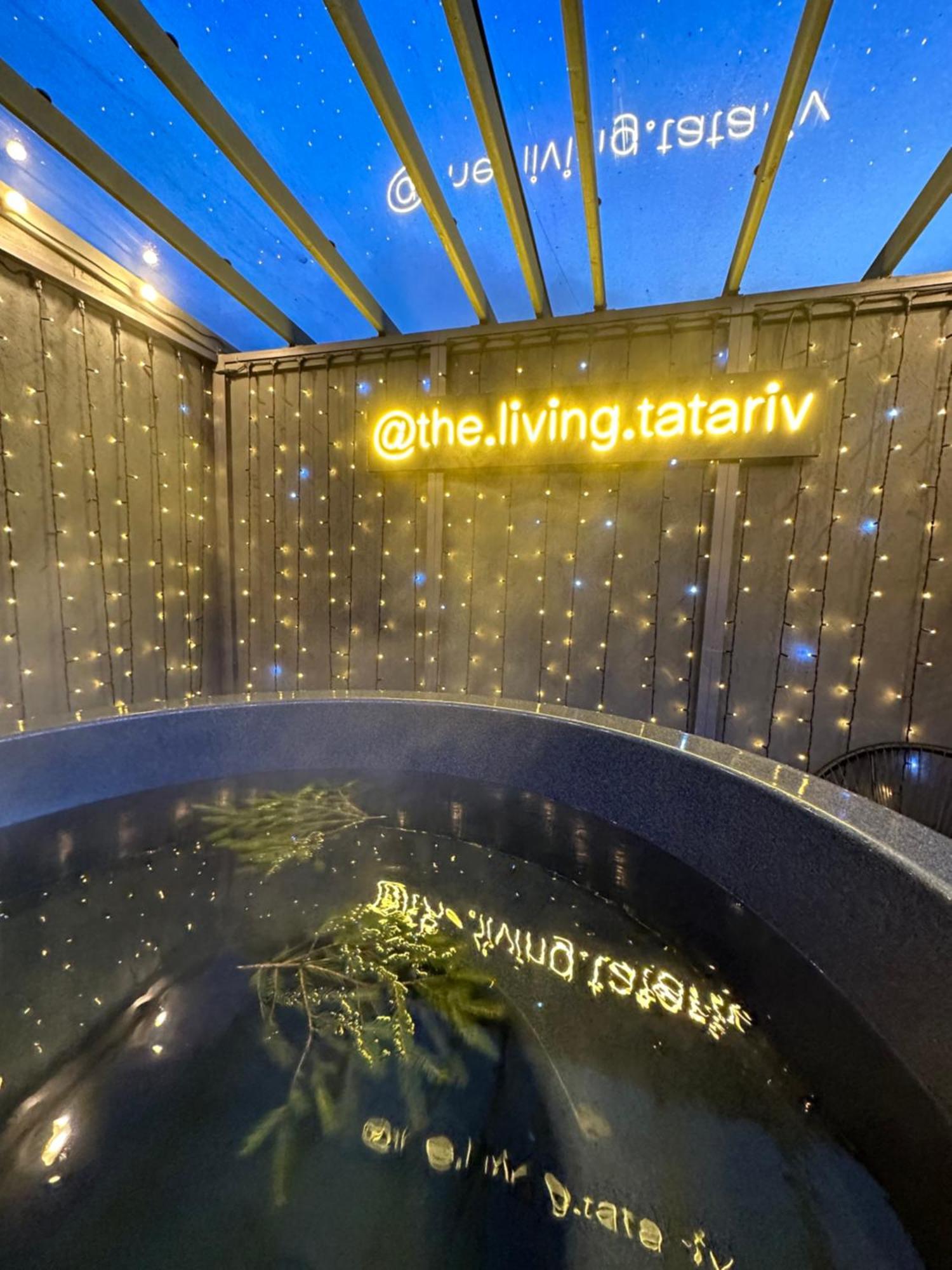 The Living Villa Tatariv Bagian luar foto
